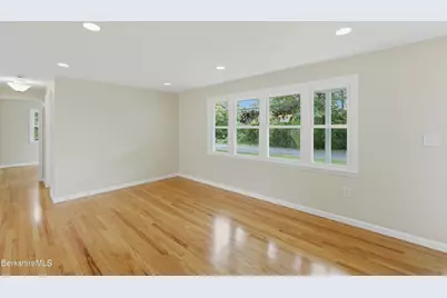 184 Melbourne Rd, Pittsfield, MA 01201 - Photo 16
