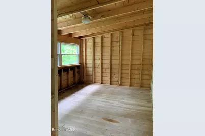 19 Lakeside Dr, Tyringham, MA 01264 - Photo 14