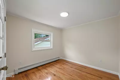 115 Main St, Cheshire, MA 01225 - Photo 12