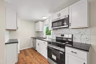 115 Main St, Cheshire, MA 01225 - Photo 6