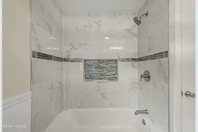 115 Main St, Cheshire, MA 01225 - Photo 24