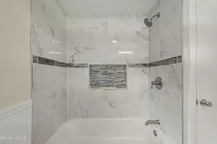 115 Main St, Cheshire, MA 01225 - Photo 24