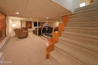 576 Holmes Rd, Pittsfield, MA 01201 - Photo 36