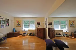 576 Holmes Rd, Pittsfield, MA 01201 - Photo 30