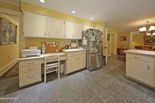 576 Holmes Rd, Pittsfield, MA 01201 - Photo 6