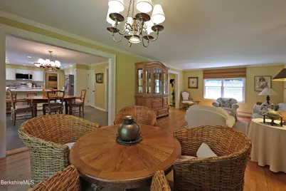 576 Holmes Rd, Pittsfield, MA 01201 - Photo 16