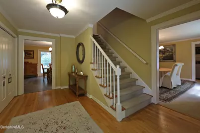576 Holmes Rd, Pittsfield, MA 01201 - Photo 4