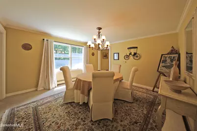 576 Holmes Rd, Pittsfield, MA 01201 - Photo 20