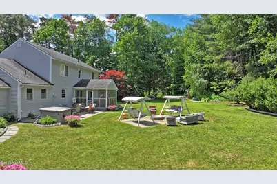 576 Holmes Rd, Pittsfield, MA 01201 - Photo 52