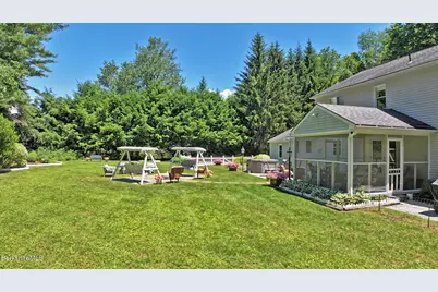 576 Holmes Rd, Pittsfield, MA 01201 - Photo 54