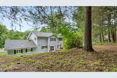 145 Leona Dr, Pittsfield, MA 01201 - Photo 36