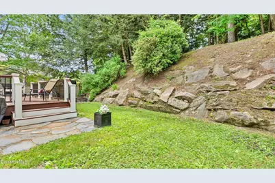 145 Leona Dr, Pittsfield, MA 01201 - Photo 34