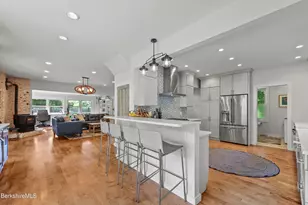 1020 Simonds Rd, Williamstown, MA 01267 - Photo 4