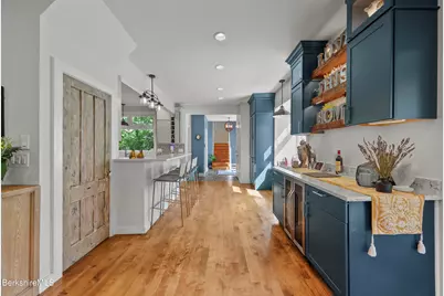 1020 Simonds Rd, Williamstown, MA 01267 - Photo 6