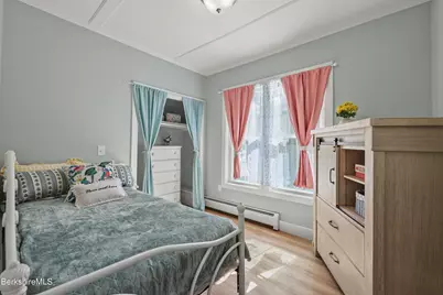 49A Arnold Place, North Adams, MA 01247 - Photo 14