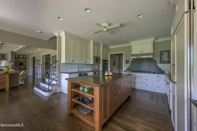 36 Yale Hill Rd, Stockbridge, MA 01262 - Photo 12