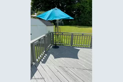 48 Plastics Ave, Pittsfield, MA 01201 - Photo 16