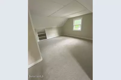 48 Plastics Ave, Pittsfield, MA 01201 - Photo 14