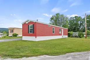 31 2nd Ave, Cheshire, MA 01225 - Photo 2