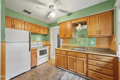 45 Otis Ave, Dalton, MA 01226 - Photo 12