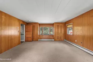 14 Prospect St, Great Barrington, MA 01230 - Photo 16