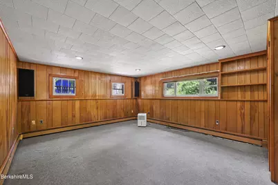14 Prospect St, Great Barrington, MA 01230 - Photo 22