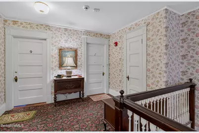 41 Main St #7, Stockbridge, MA 01262 - Photo 4