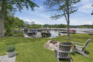 595 Lakeway Dr, Pittsfield, MA 01201 - Photo 2