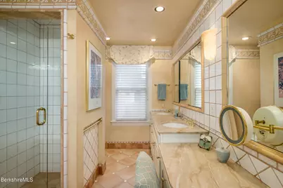 294 Bulkley St, Williamstown, MA 01267 - Photo 40