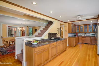 294 Bulkley St, Williamstown, MA 01267 - Photo 24