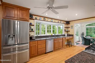 294 Bulkley St, Williamstown, MA 01267 - Photo 6