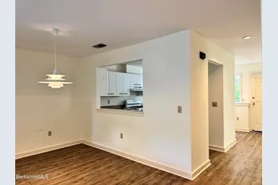 80 Taconic Ave #2, Great Barrington, MA 01230 - Photo 4