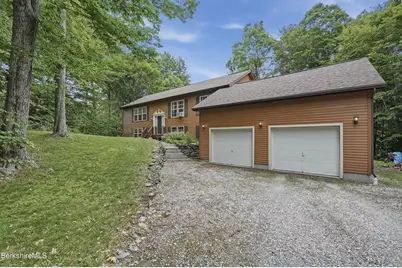 28 Mountain Pond Ln, New Ashford, MA 01237 - Photo 12