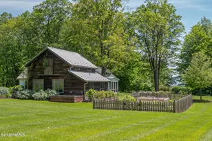 1015 Sisson Hill Rd, New Marlboro, MA 01230 - Photo 46