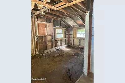 43 Brook Ln, Becket, MA 01223 - Photo 16