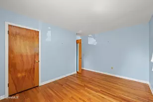 560 Crane Ave, Pittsfield, MA 01201 - Photo 22