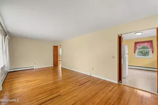 560 Crane Ave, Pittsfield, MA 01201 - Photo 8