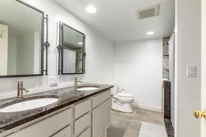 1641 North St, Pittsfield, MA 01201 - Photo 46