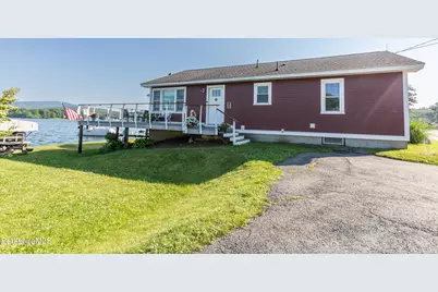 1641 North St, Pittsfield, MA 01201 - Photo 4