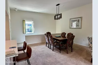 8 Rolling #1, Lenox, MA 01240 - Photo 4