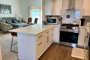 8 Rolling, Lenox, MA 01240 - Photo 8