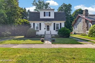 35 Dexter St, Pittsfield, MA 01201 - Photo 2