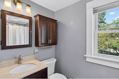 35 Dexter St, Pittsfield, MA 01201 - Photo 28