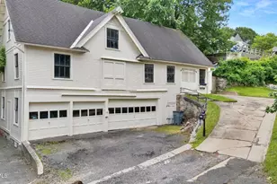 2 Melrose St, Adams, MA 01220 - Photo 24