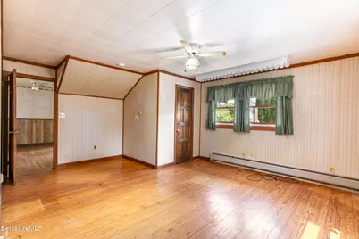 488 East St, Dalton, MA 01226 - Photo 6