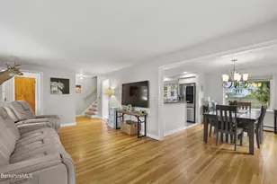 24 Marlboro Dr, Pittsfield, MA 01201 - Photo 6