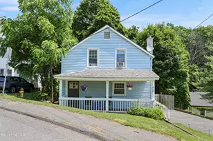 418 N Houghton St, Clarksburg, MA 01247 - Photo 2