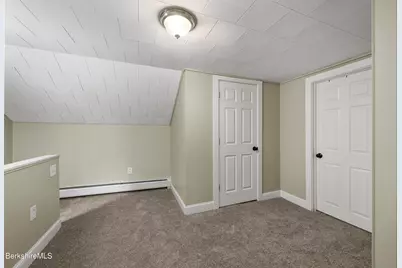 418 N Houghton St, Clarksburg, MA 01247 - Photo 16
