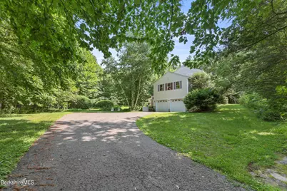 227 Tolland Rd, Otis, MA 01253 - Photo 10