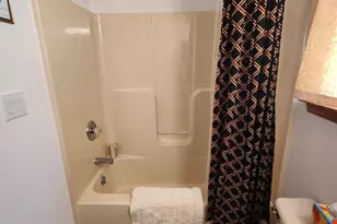 9 Stanley Dr, Great Barrington, MA 01230 - Photo 24